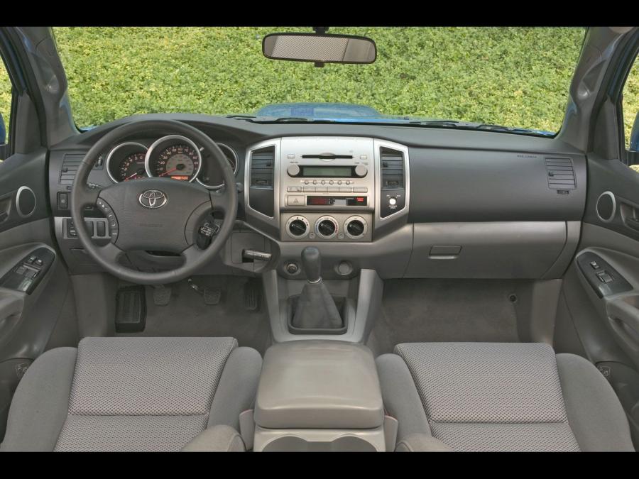  Toyota Tacoma-X 2005 года  (фото 5 из 17)